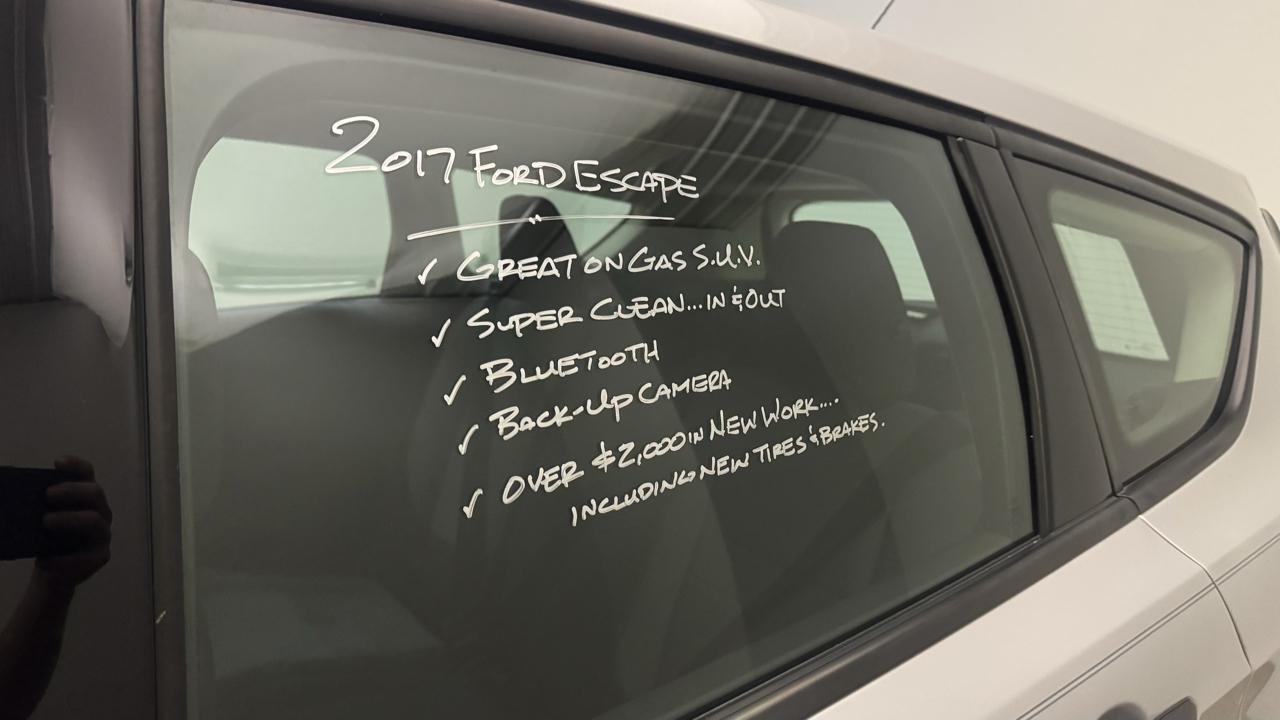 Ford Escape S 2017
