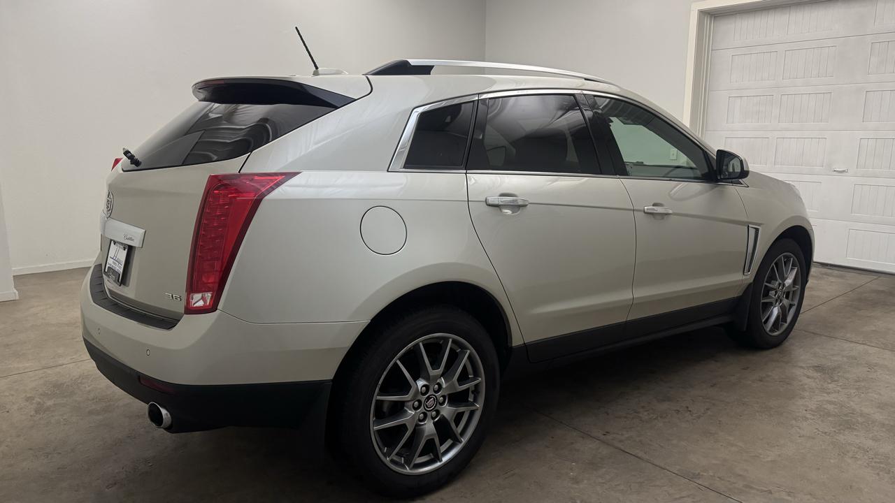 Cadillac SRX Premium Collection AWD 2016