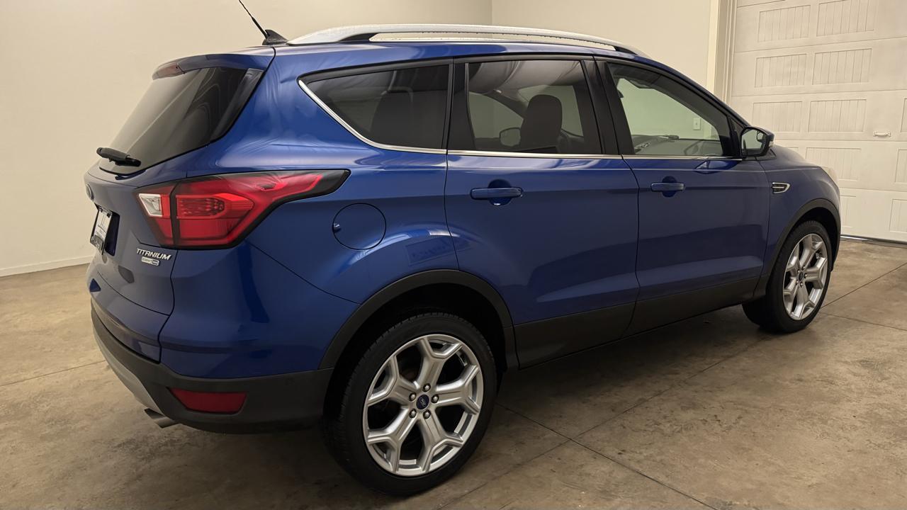 Ford Escape Titanium 4WD 2019