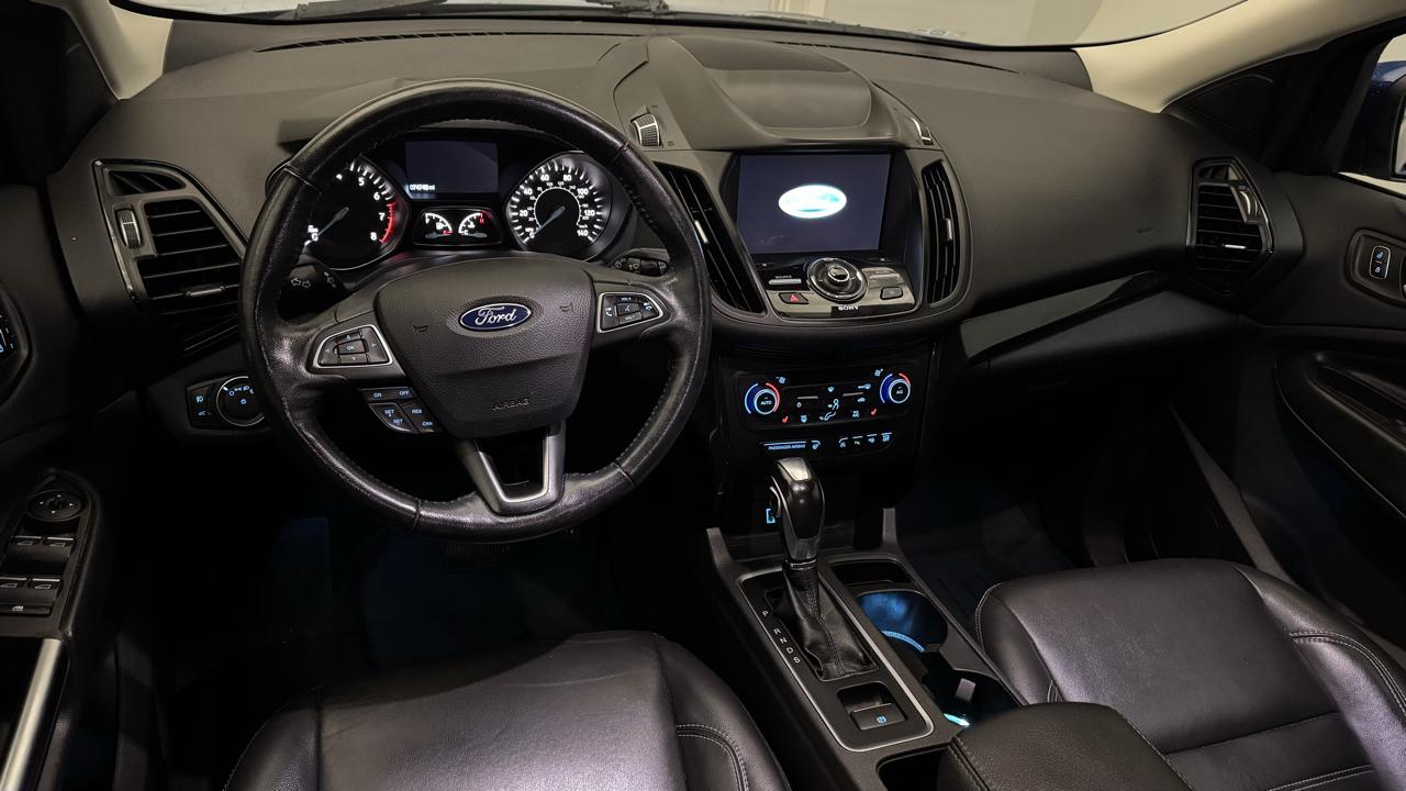 Ford Escape Titanium 4WD 2019