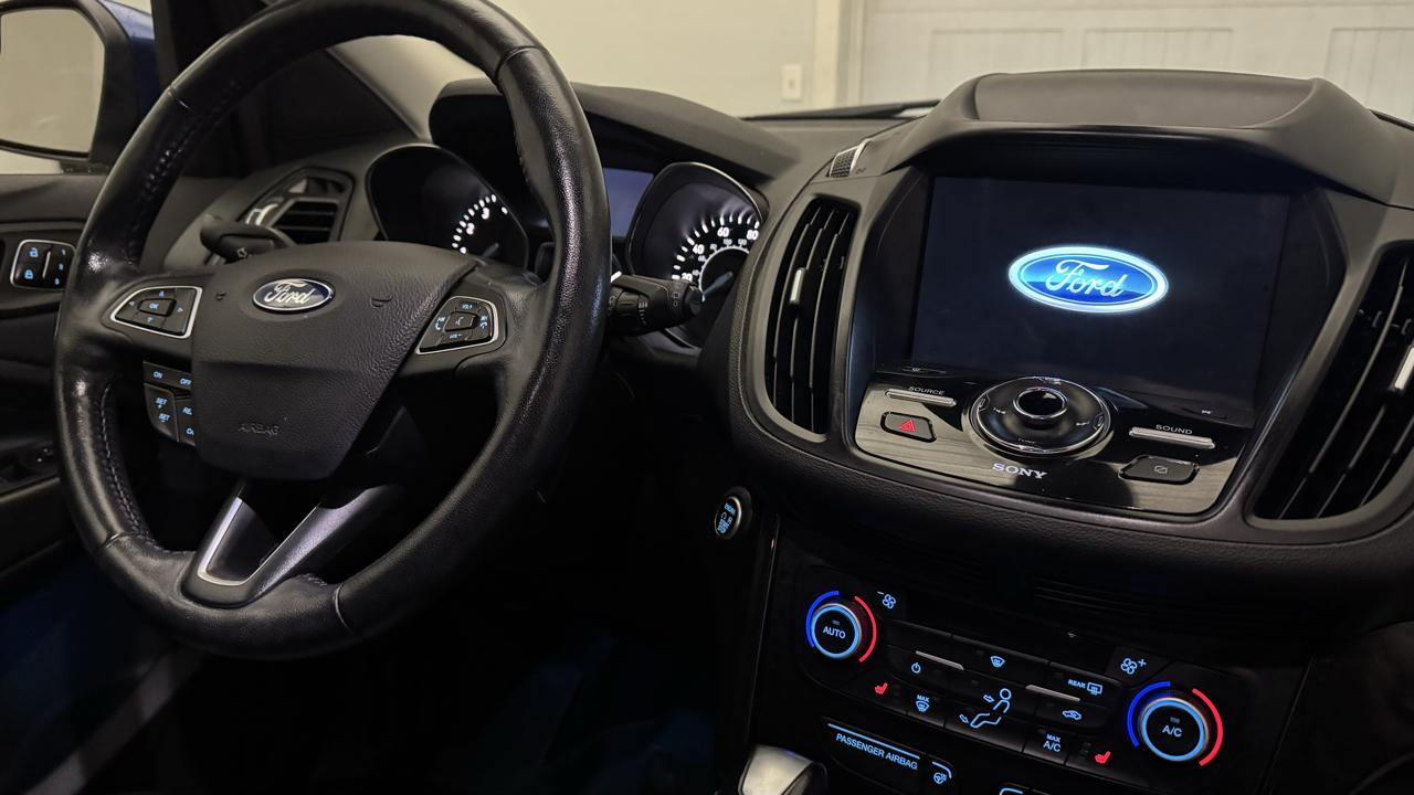 Ford Escape Titanium 4WD 2019