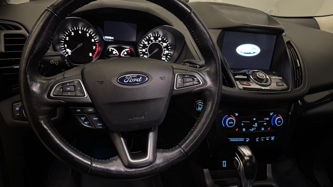Ford Escape Titanium 4WD 2019