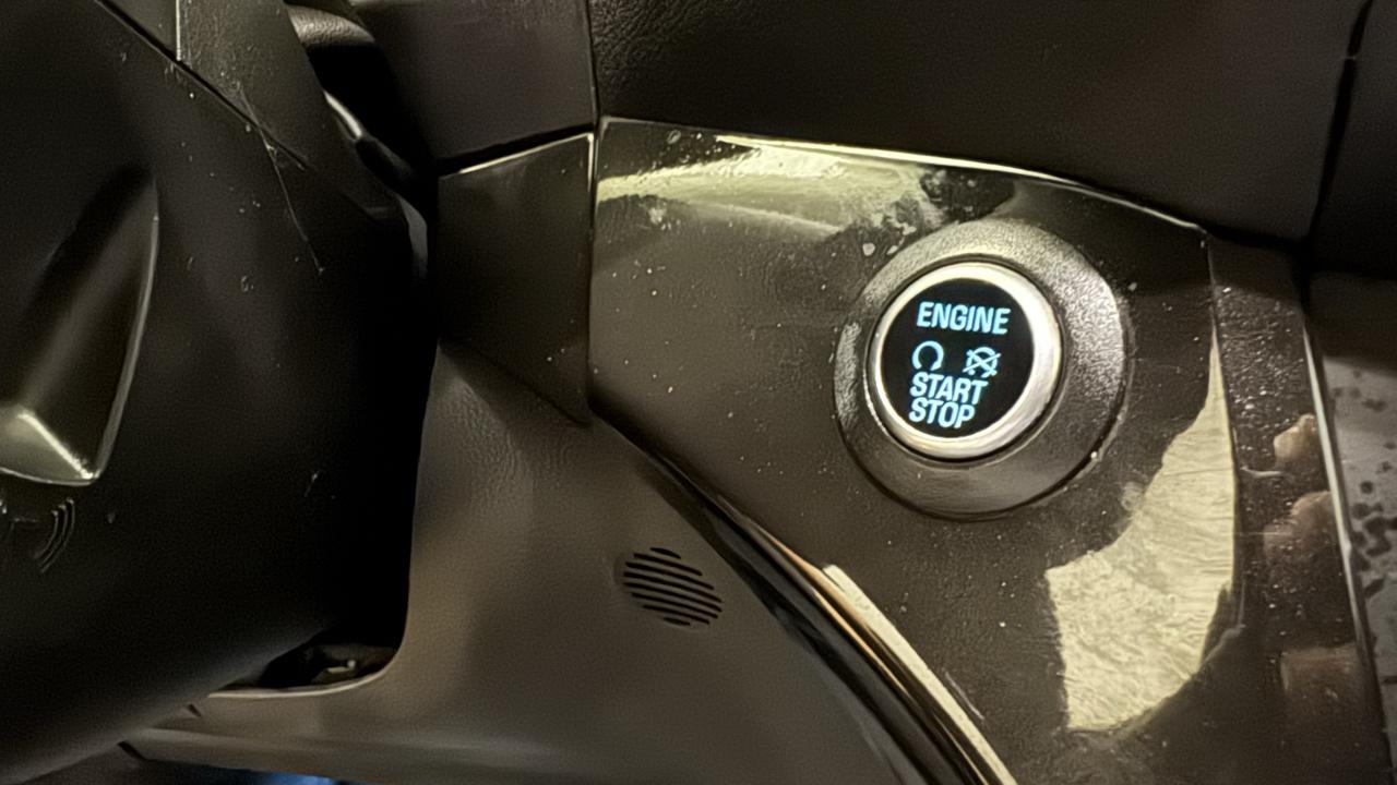 Ford Escape Titanium 4WD 2019