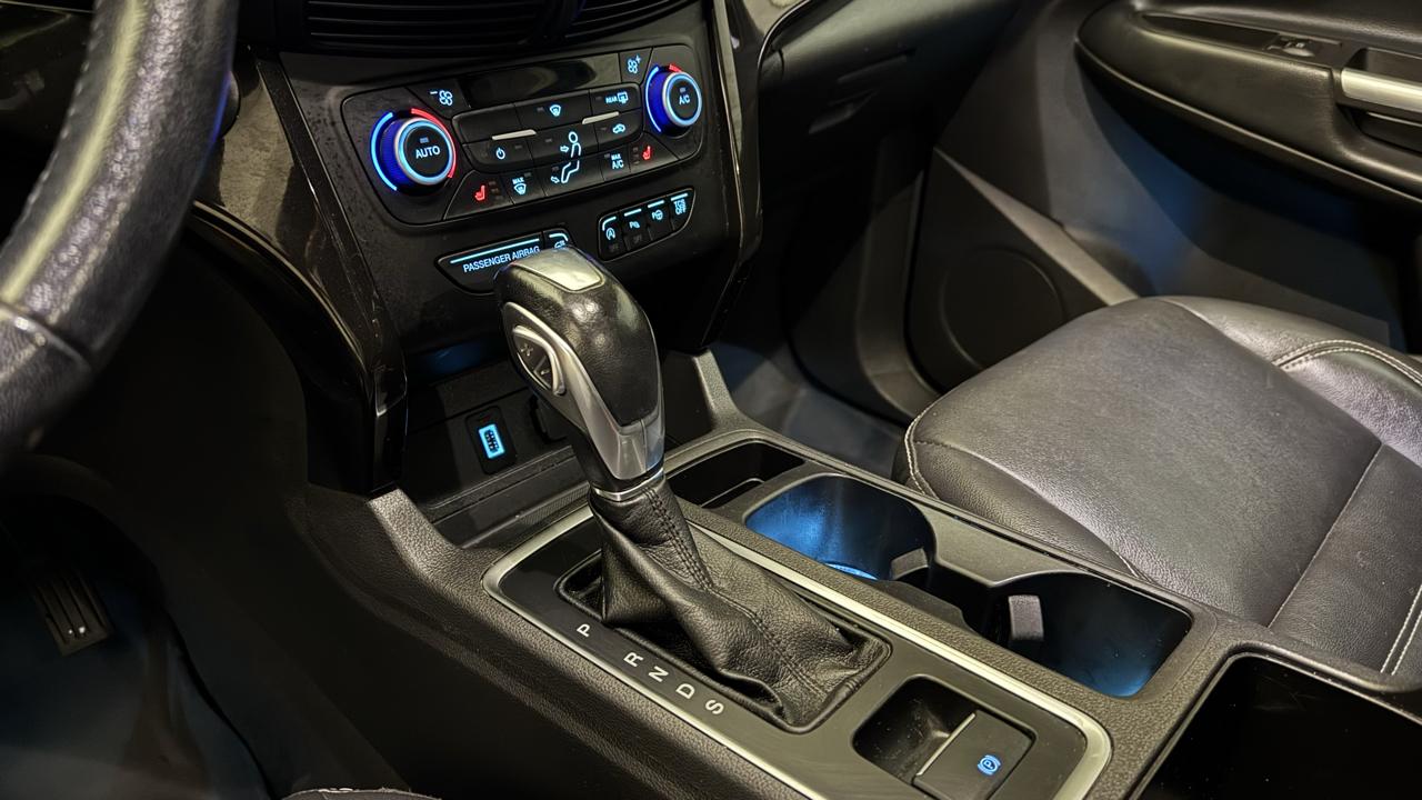 Ford Escape Titanium 4WD 2019