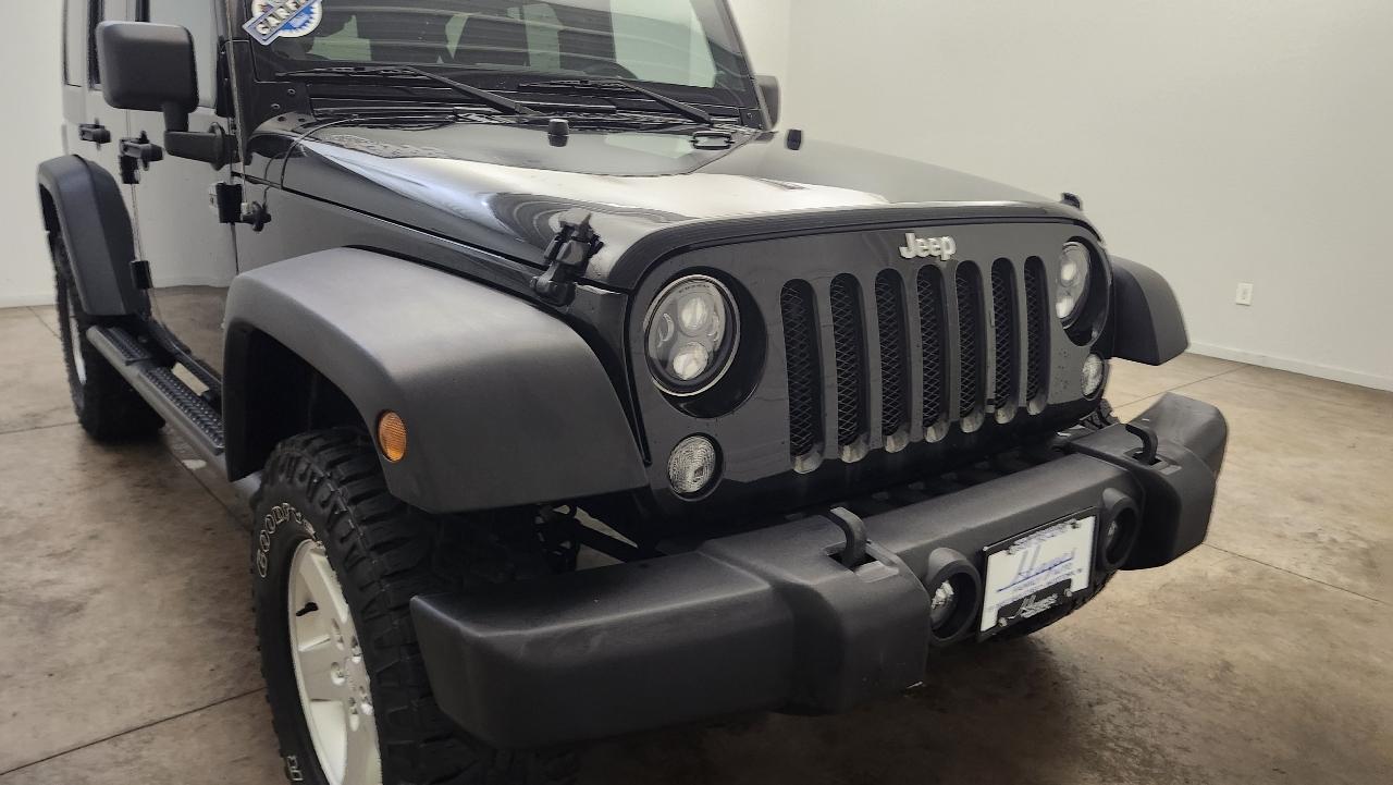 Jeep Wrangler Unlimited Sport 4WD 2014