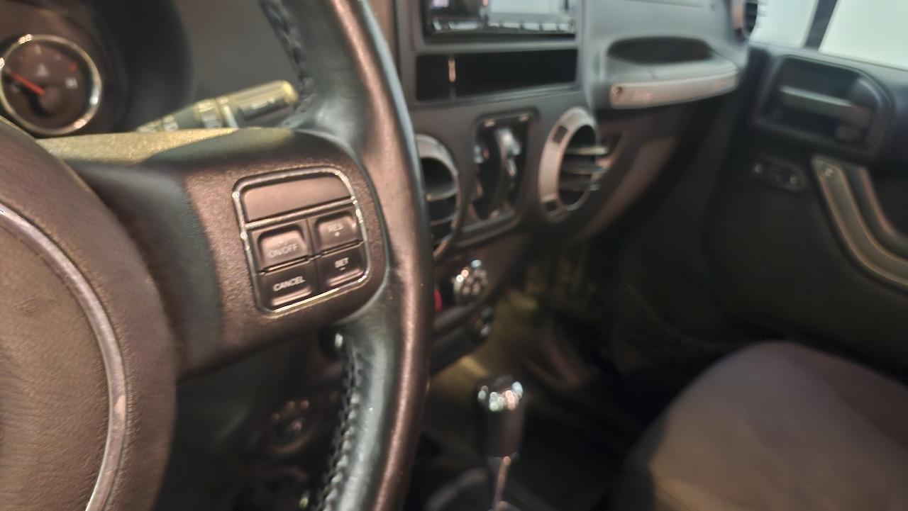 Jeep Wrangler Unlimited Sport 4WD 2014