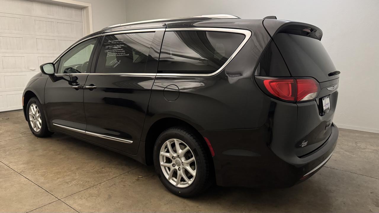 Chrysler Pacifica Touring-L 2020