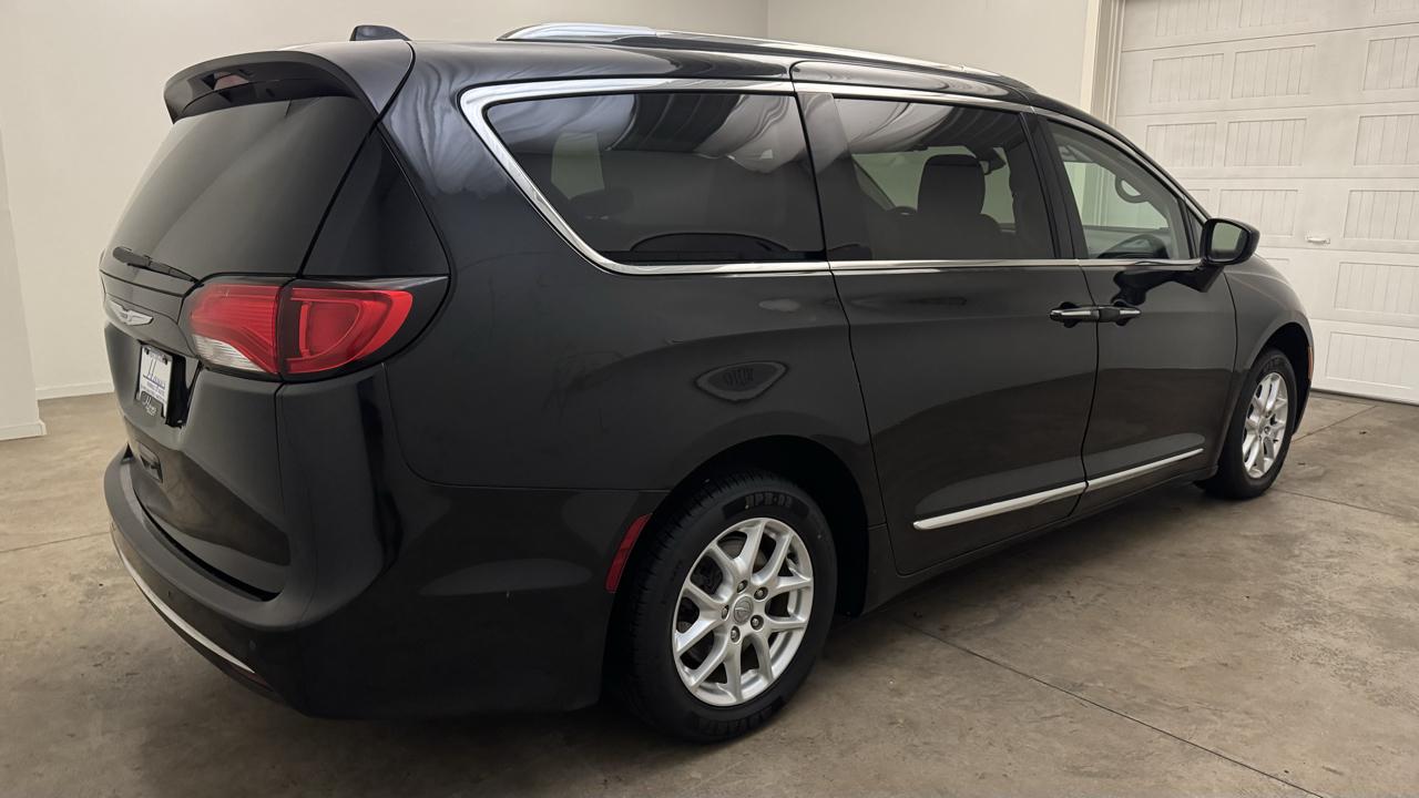 Chrysler Pacifica Touring-L 2020
