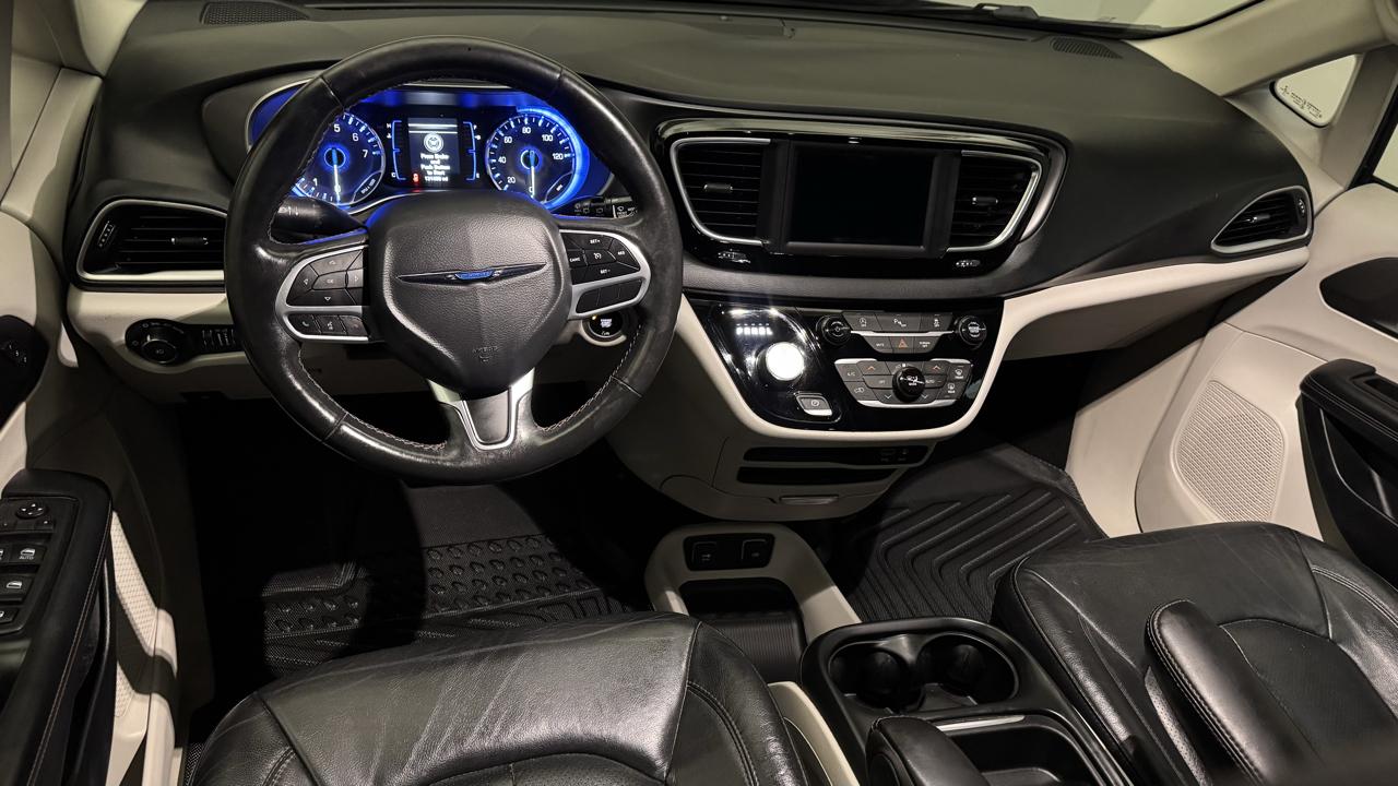 Chrysler Pacifica Touring-L 2020