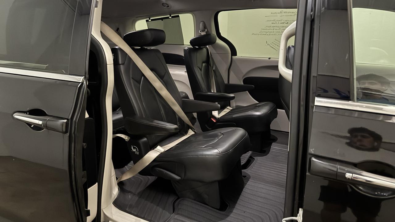 Chrysler Pacifica Touring-L 2020