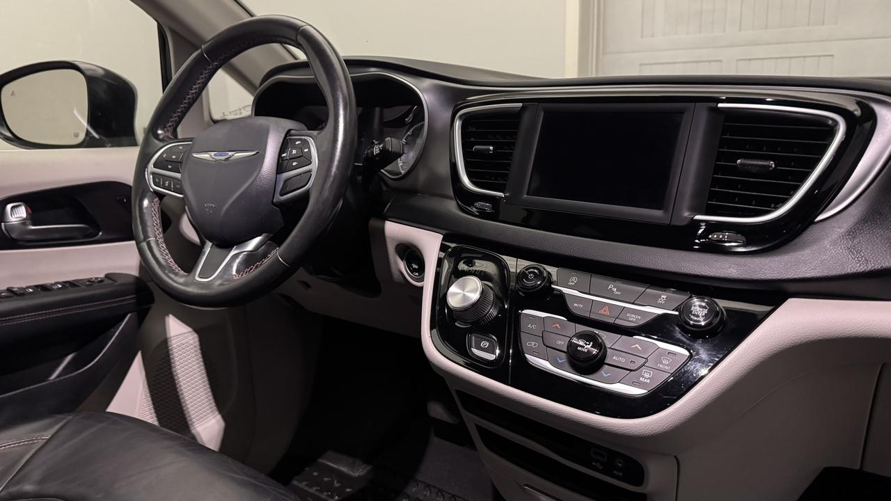 Chrysler Pacifica Touring-L 2020