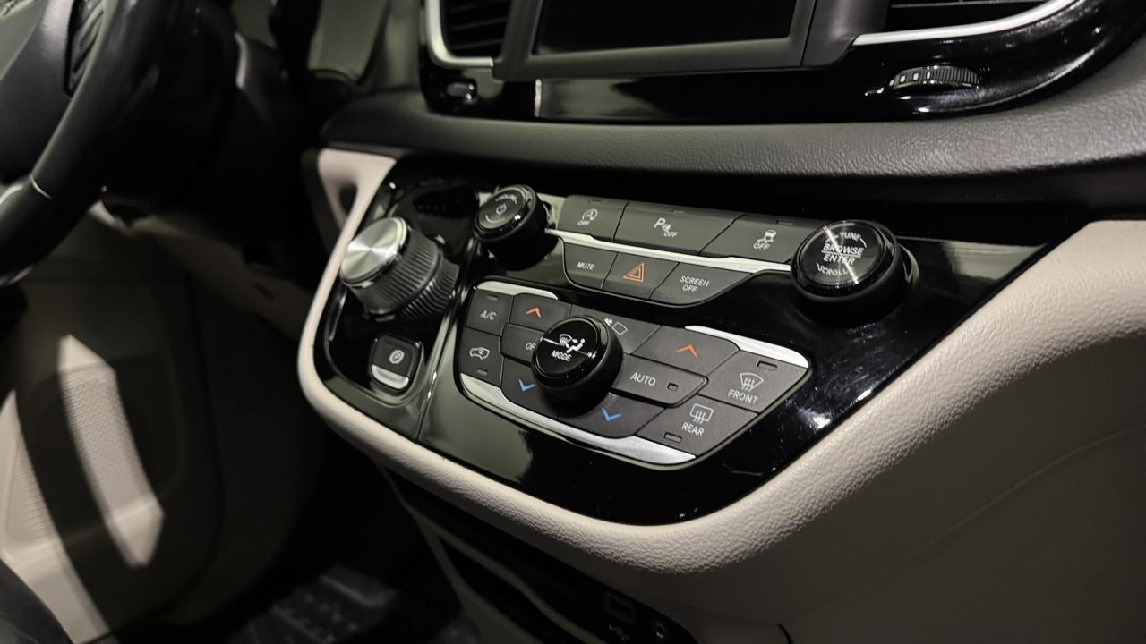 Chrysler Pacifica Touring-L 2020