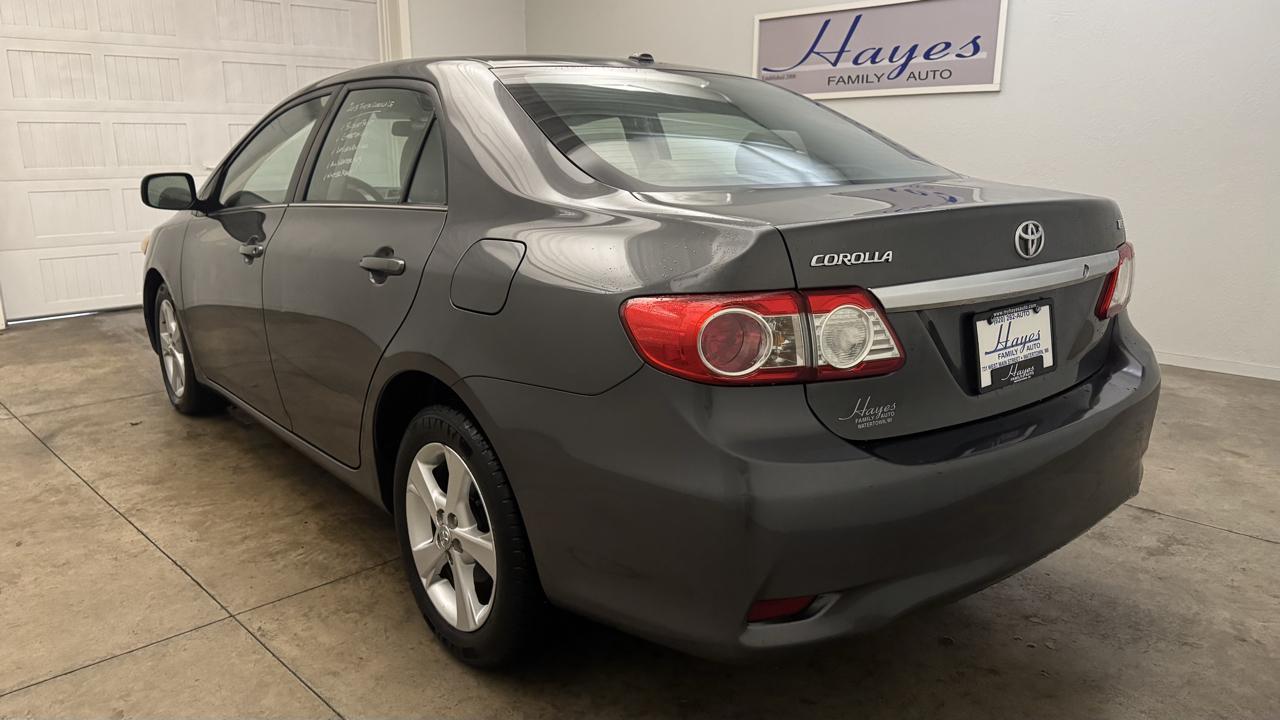 Toyota Corolla LE 2013