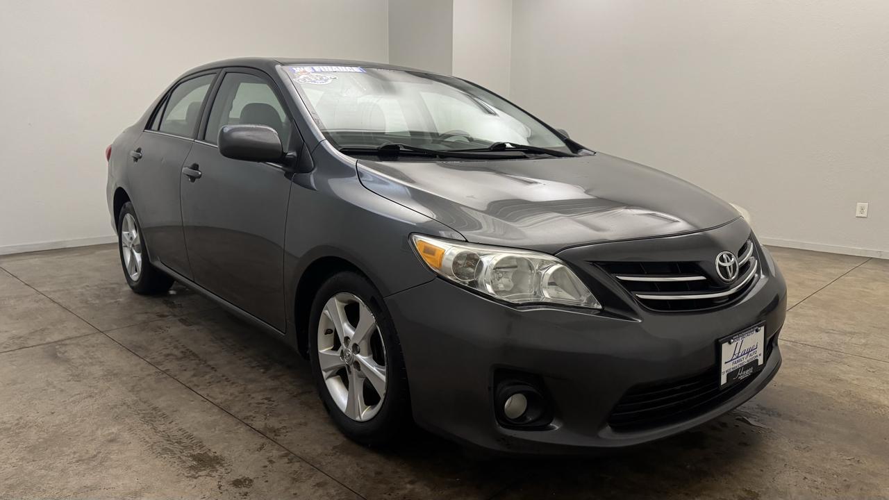 Toyota Corolla LE 2013