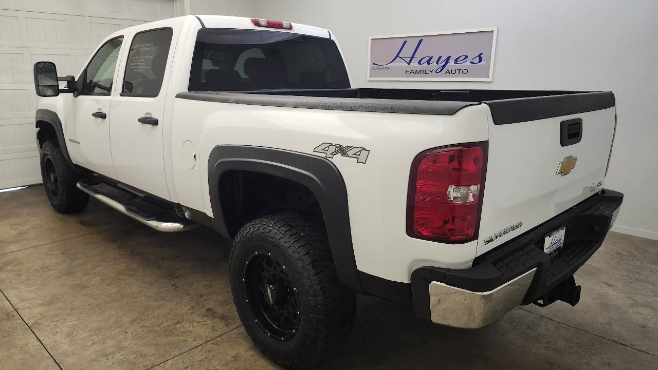 Chevrolet Silverado 2500HD Work Truck Crew Cab 4WD 2013