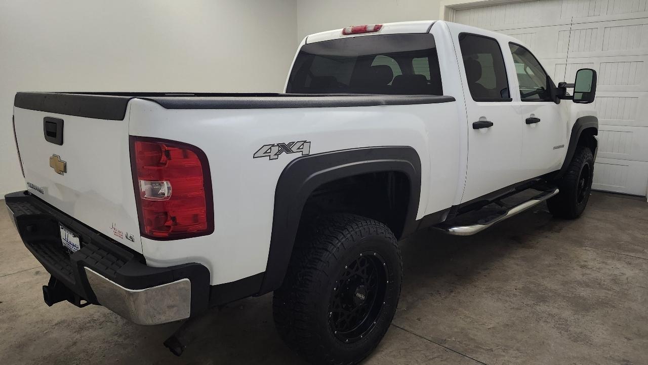 Chevrolet Silverado 2500HD Work Truck Crew Cab 4WD 2013