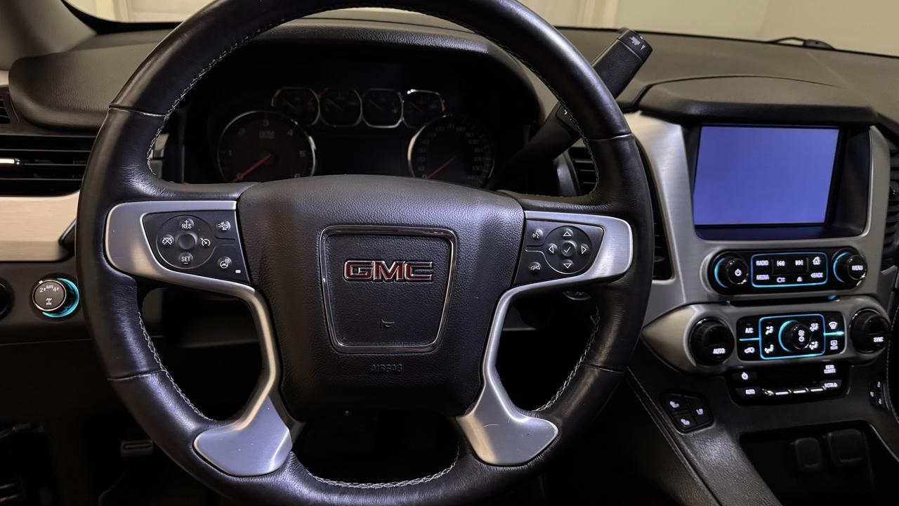 GMC Yukon SLT 4WD 2017