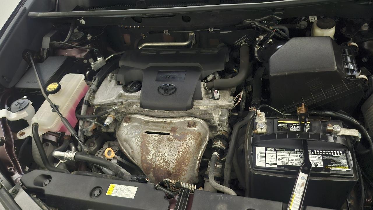 Toyota RAV4 LE AWD 2017