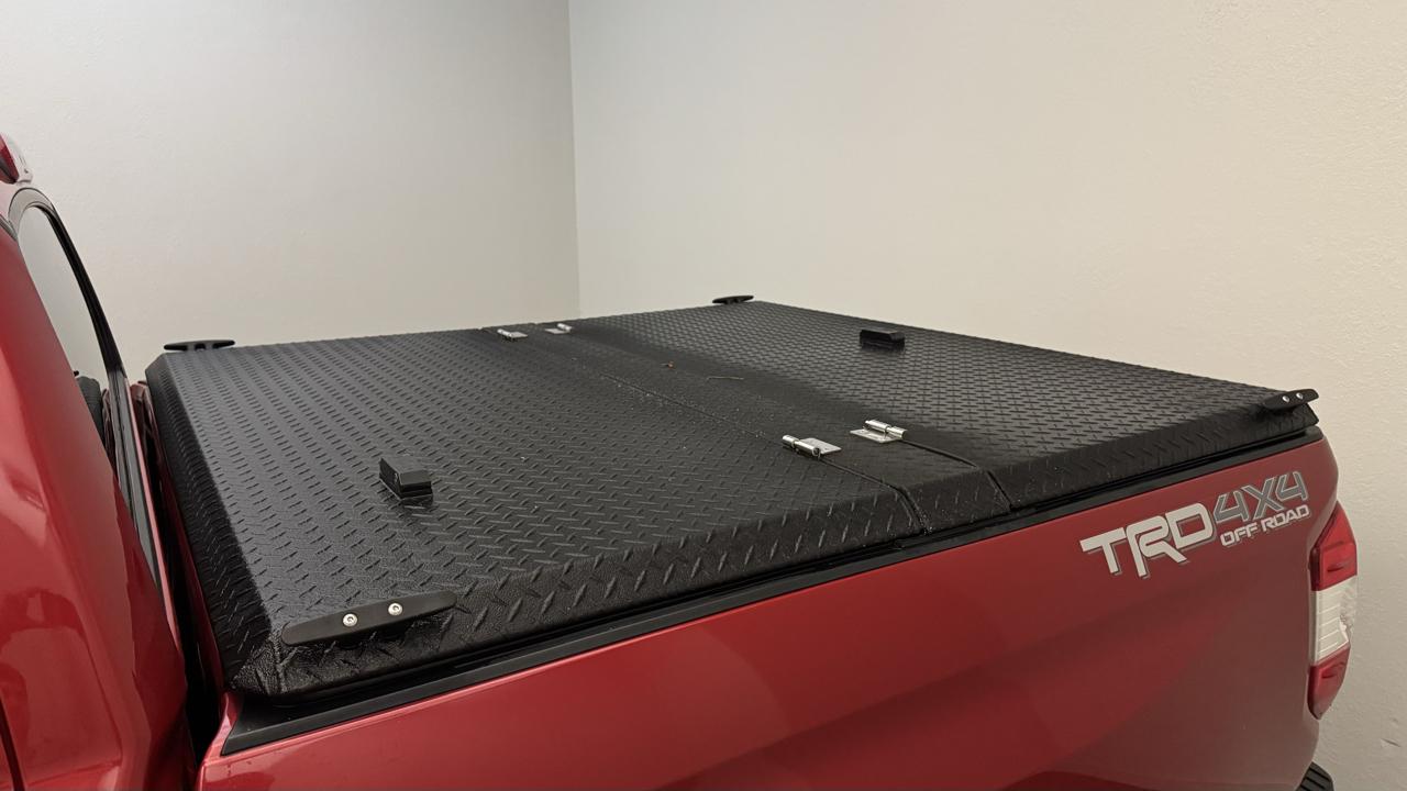 Toyota Tundra  2016