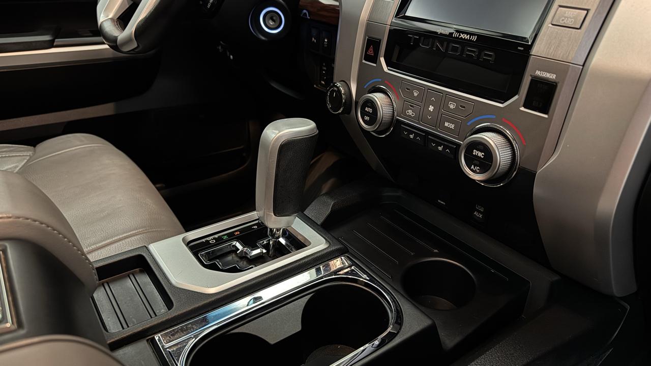 Toyota Tundra  2016