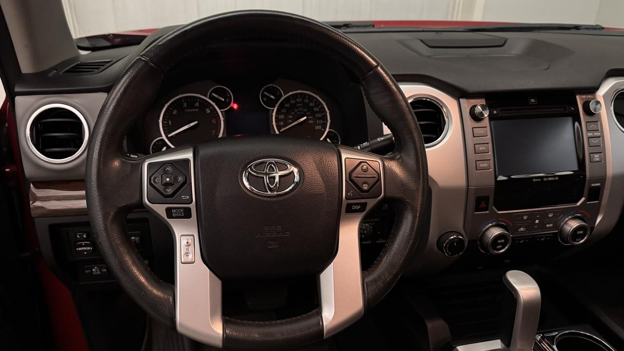 Toyota Tundra  2016