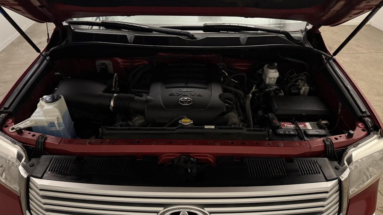 Toyota Tundra  2016