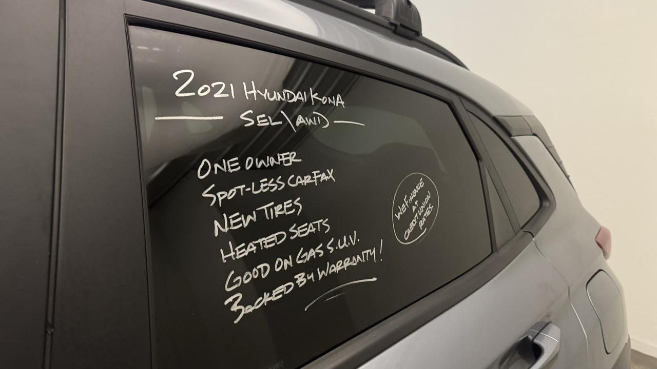 Hyundai Kona SEL AWD 2021