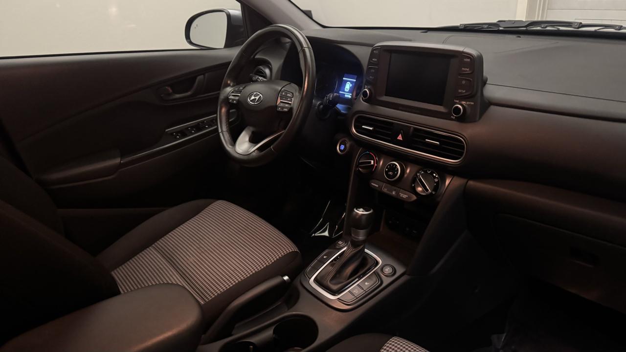 Hyundai Kona SEL AWD 2021