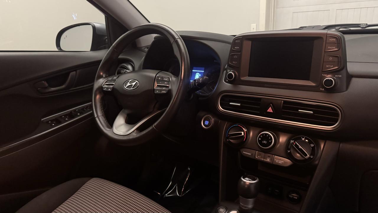 Hyundai Kona SEL AWD 2021