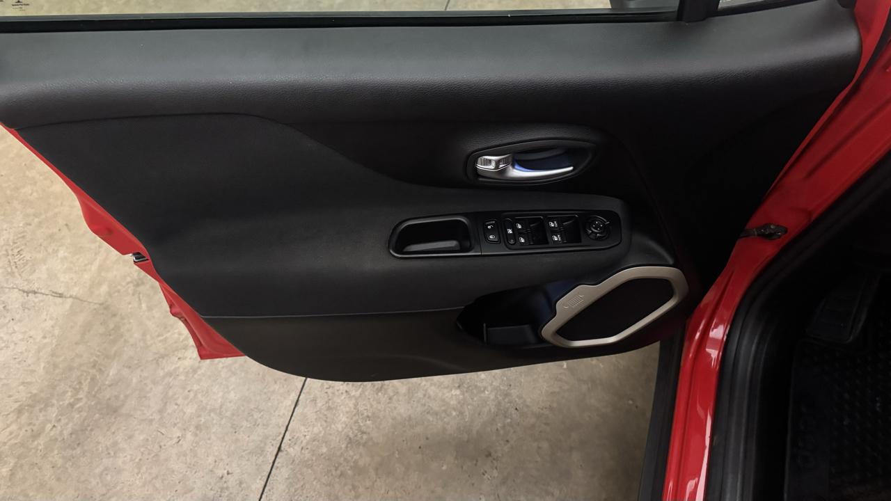 Jeep Renegade Latitude 4WD 2017