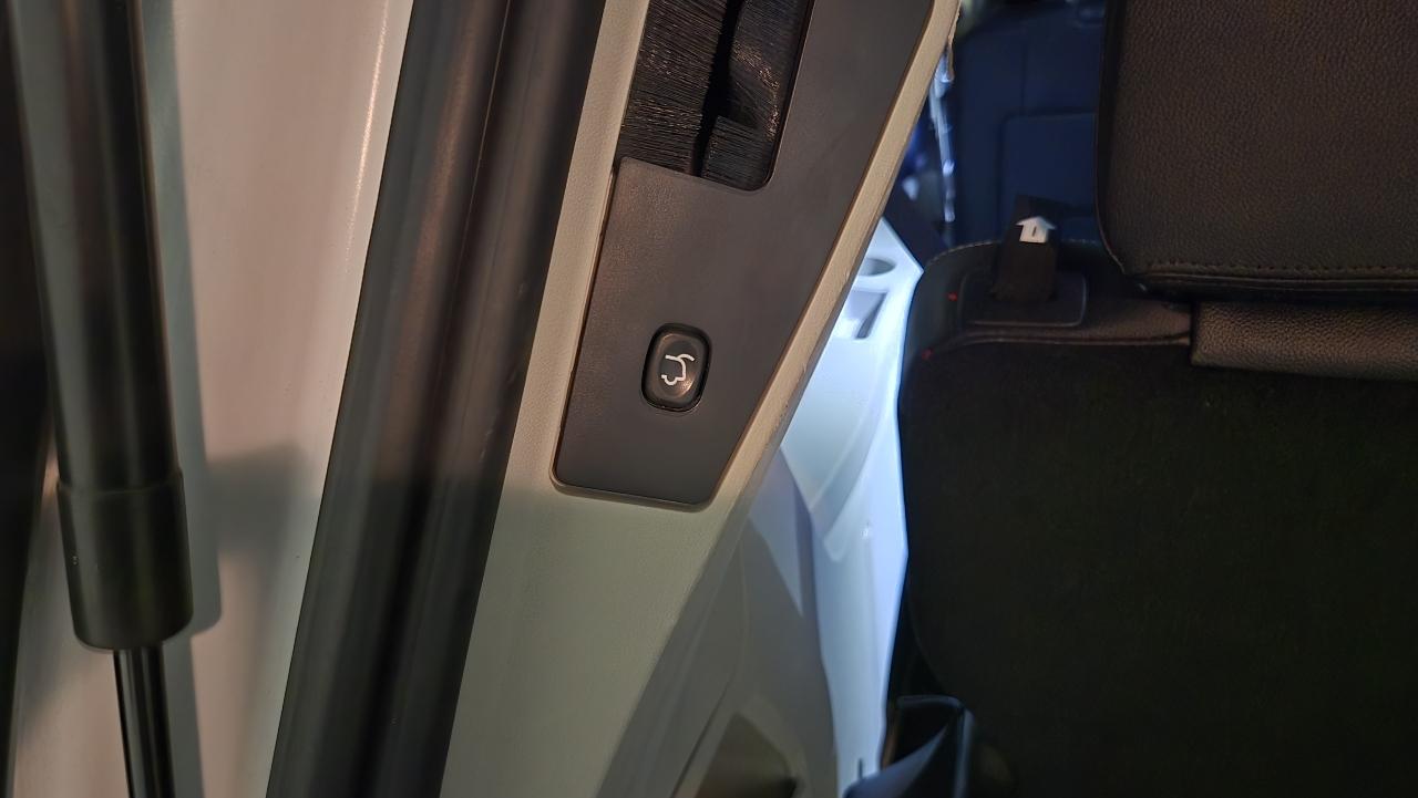 Chrysler Town & Country Touring 2016
