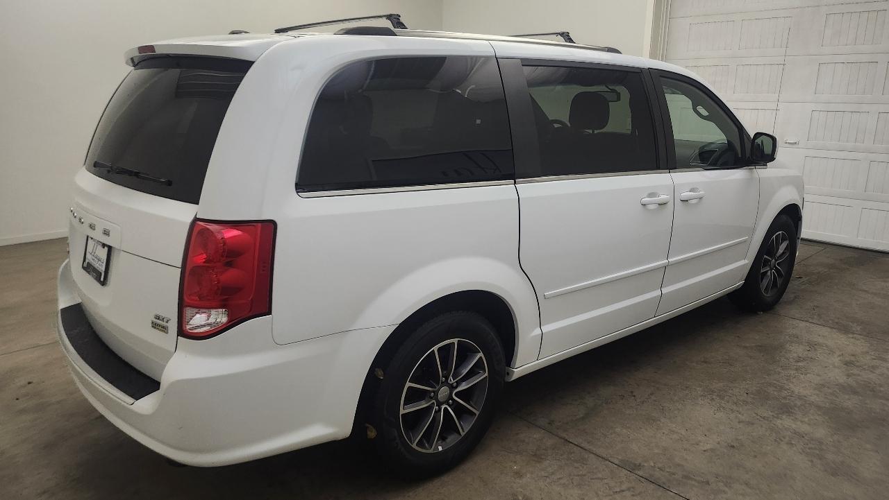 Dodge Grand Caravan SXT 2017