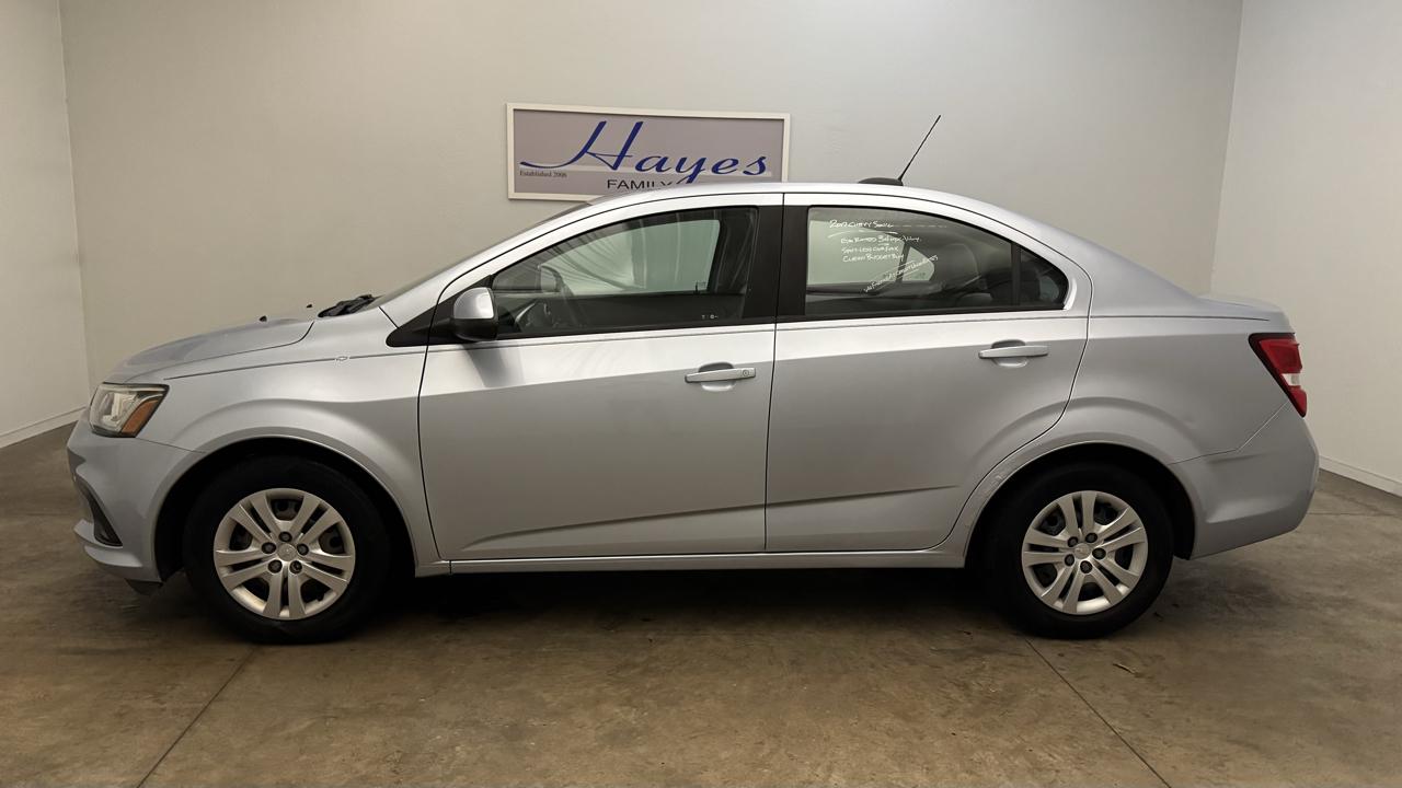 Chevrolet Sonic LS 2017
