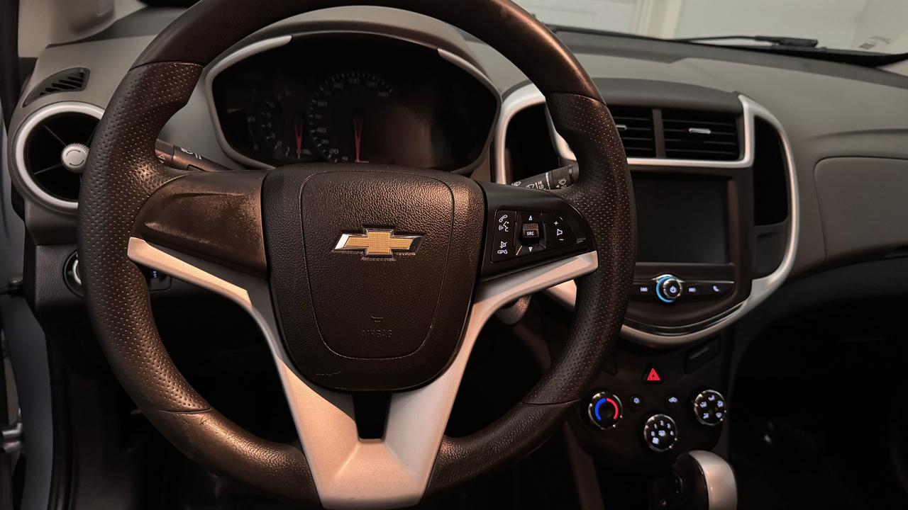 Chevrolet Sonic LS 2017