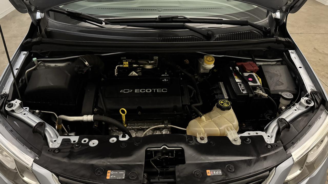 Chevrolet Sonic LS 2017