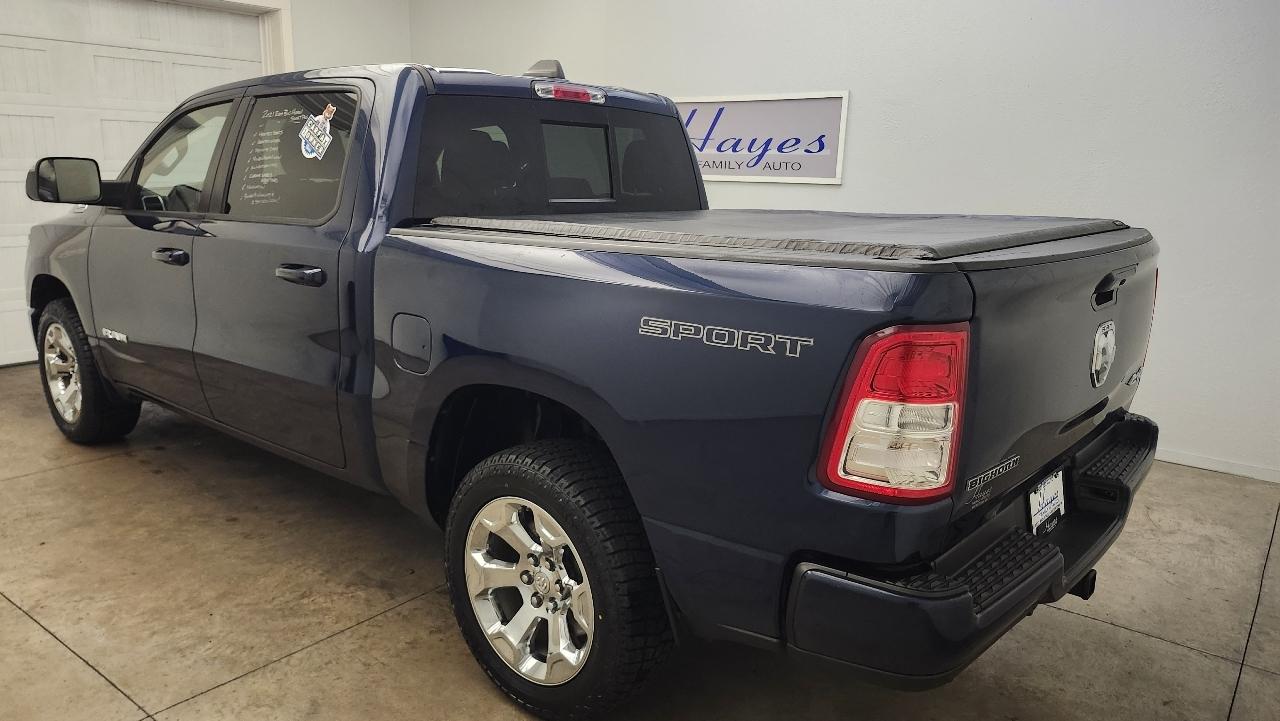 RAM 1500 Big Horn Crew Cab 4WD 2021