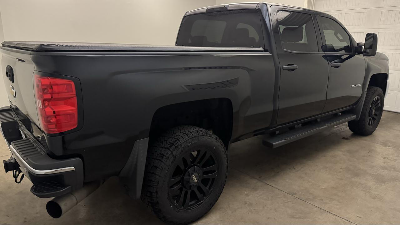 Chevrolet Silverado 3500HD LT Crew Cab 4WD 2015