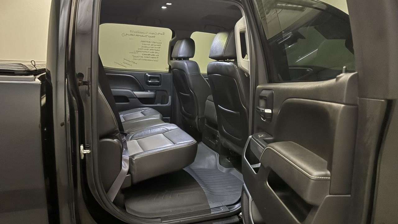 Chevrolet Silverado 3500HD LT Crew Cab 4WD 2015