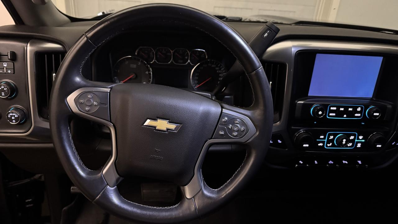 Chevrolet Silverado 3500HD LT Crew Cab 4WD 2015