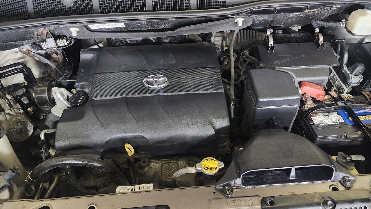 Toyota Sienna LE 2014