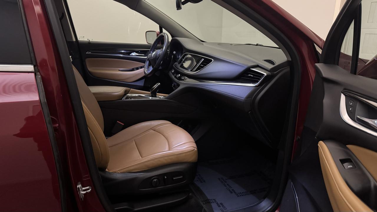 Buick Enclave Essence AWD 2020