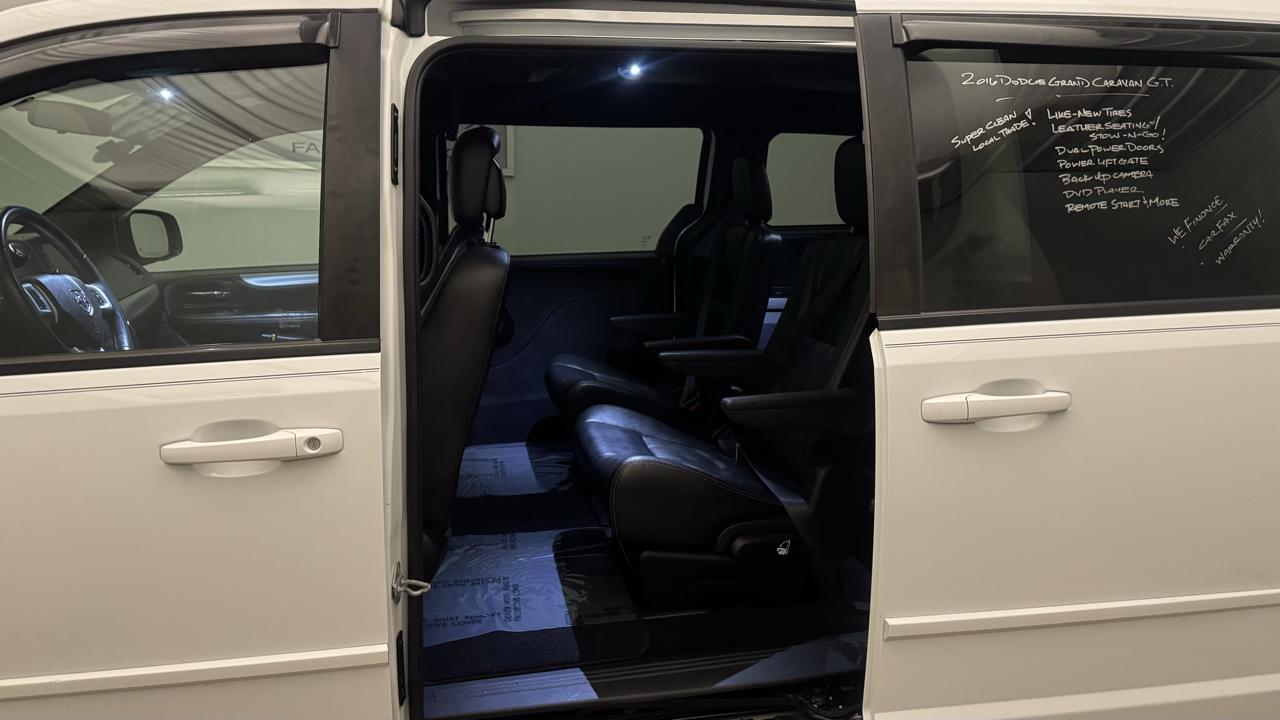 Dodge Grand Caravan R/T 2016