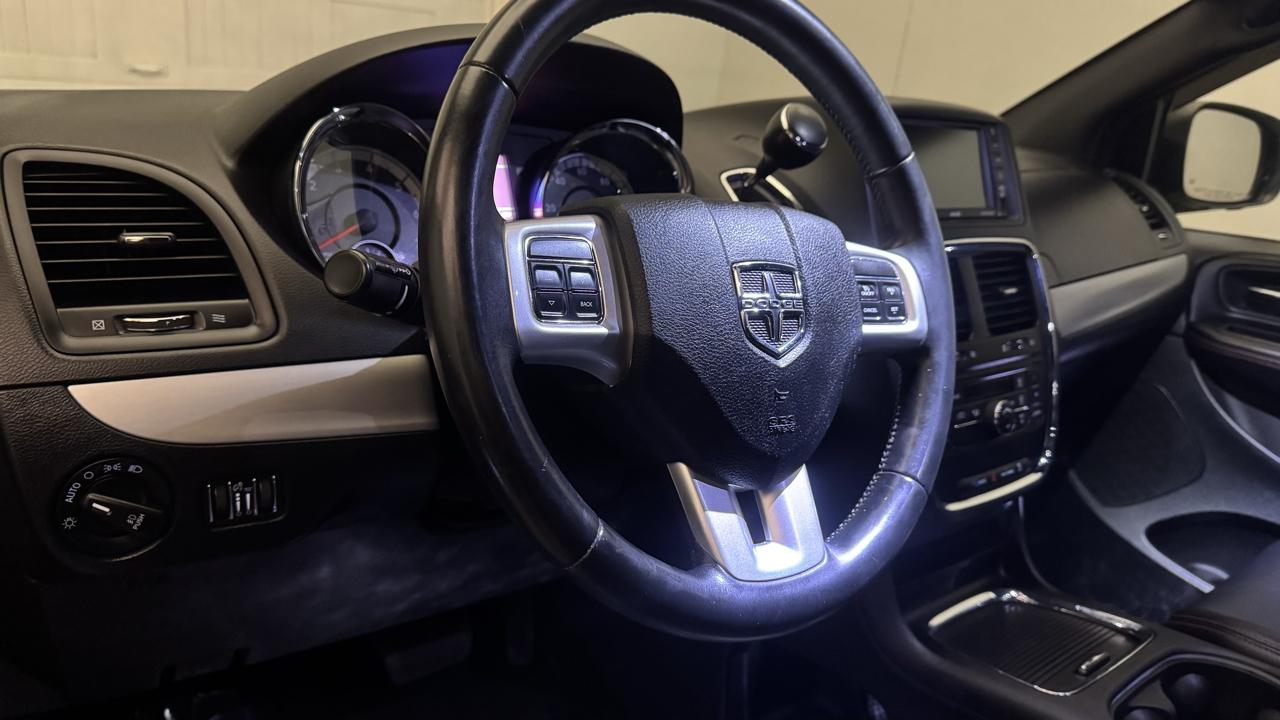 Dodge Grand Caravan R/T 2016