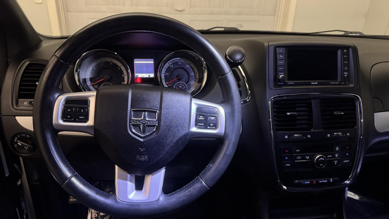 Dodge Grand Caravan R/T 2016