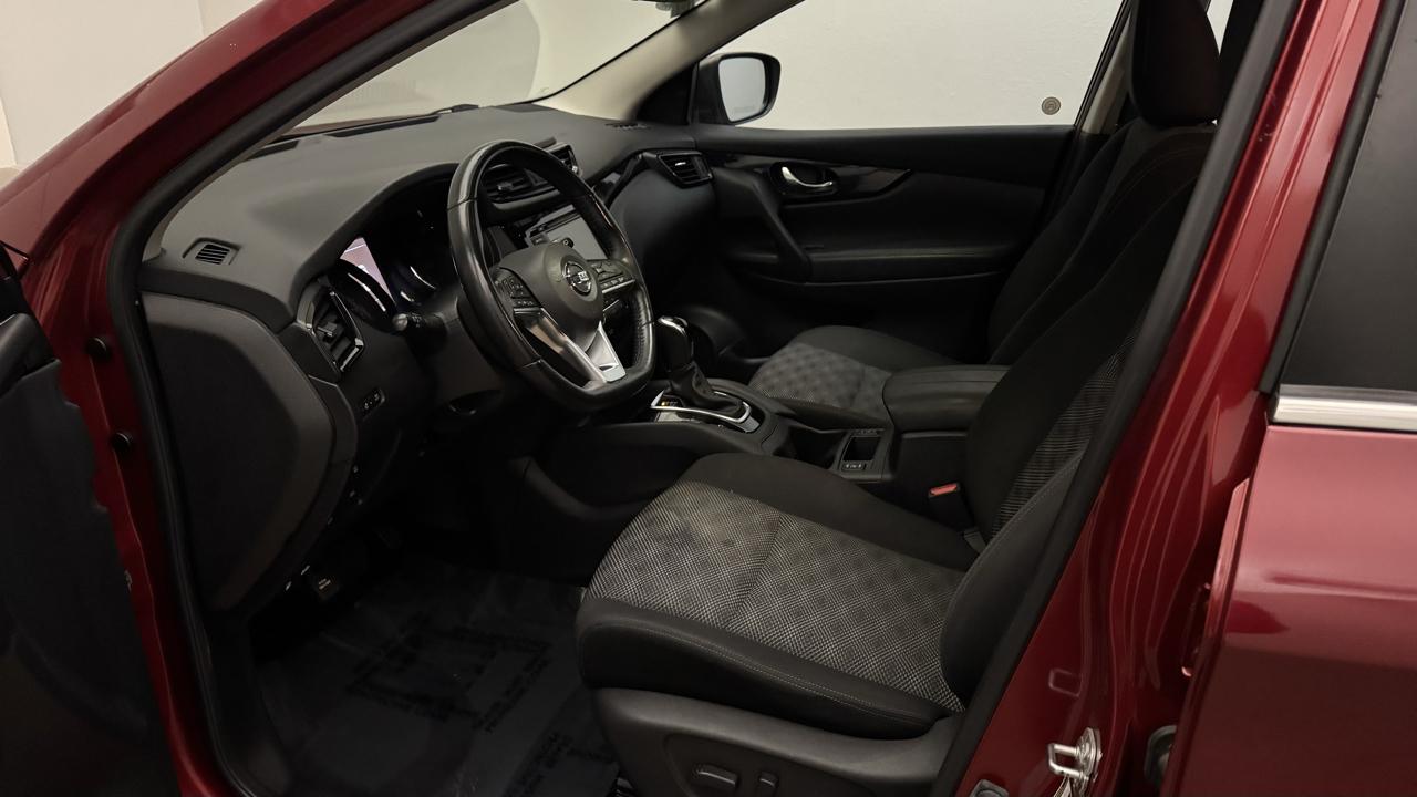 Nissan Rogue Sport SV AWD 2019