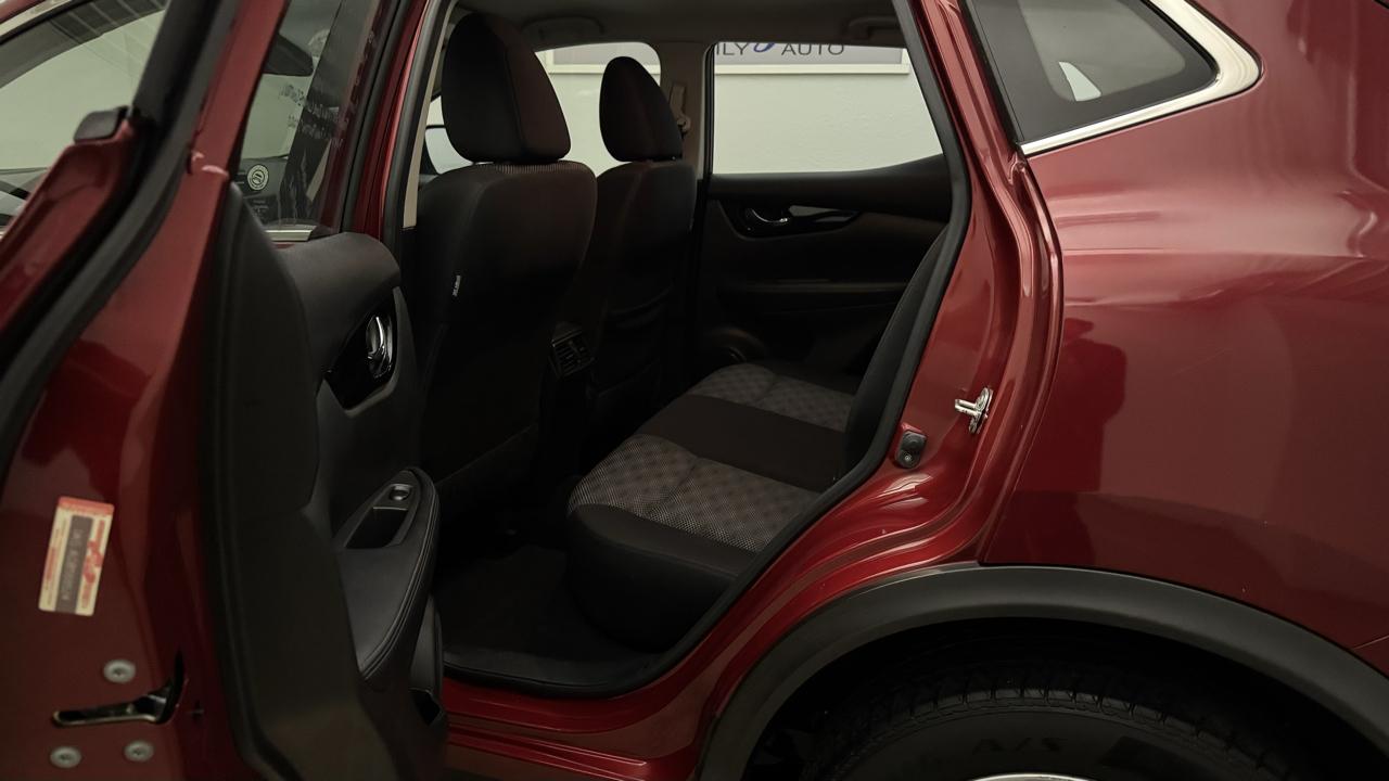 Nissan Rogue Sport SV AWD 2019