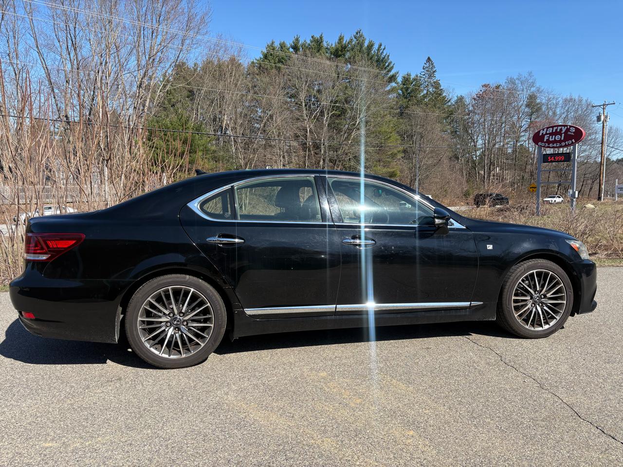 Lexus LS 460 Luxury Sedan AWD 2013