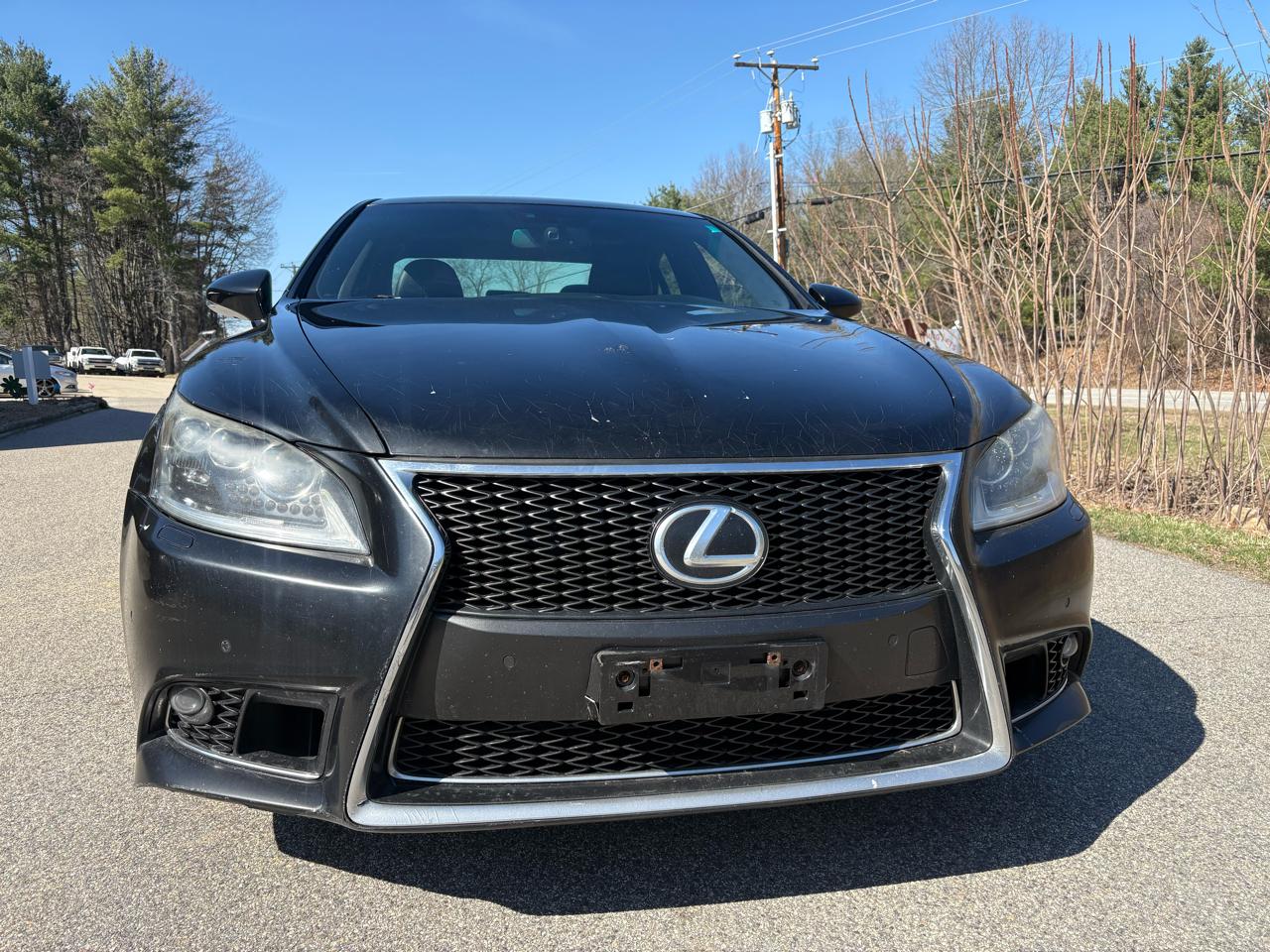 Lexus LS 460 Luxury Sedan AWD 2013