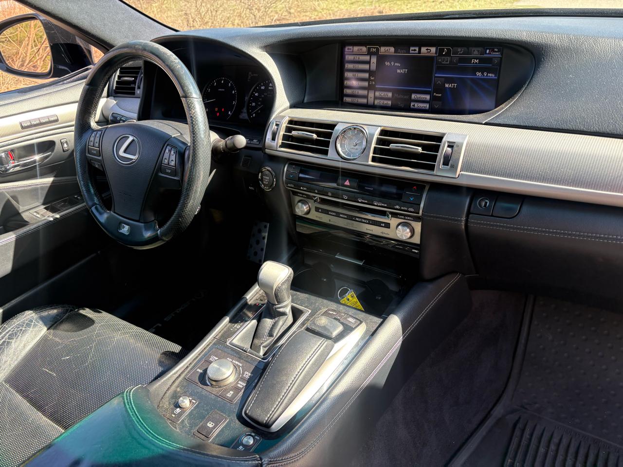 Lexus LS 460 Luxury Sedan AWD 2013