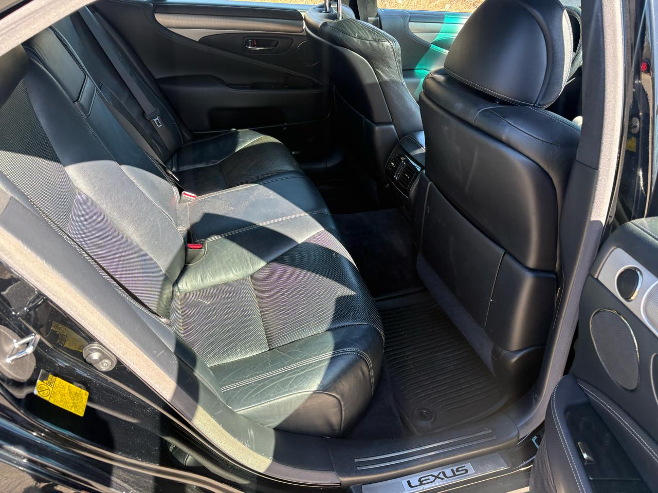 Lexus LS 460 Luxury Sedan AWD 2013